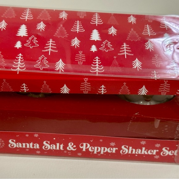 Tinsel and Elves Santa Salt and Pepper Shaker Set - Like New, Never Used - Picture 4 of 11